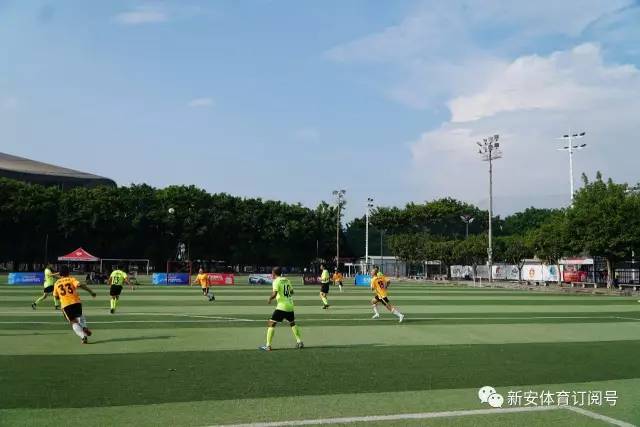 詹姆斯连4场三双浓眉40+12 湖人险胜马刺4连胜